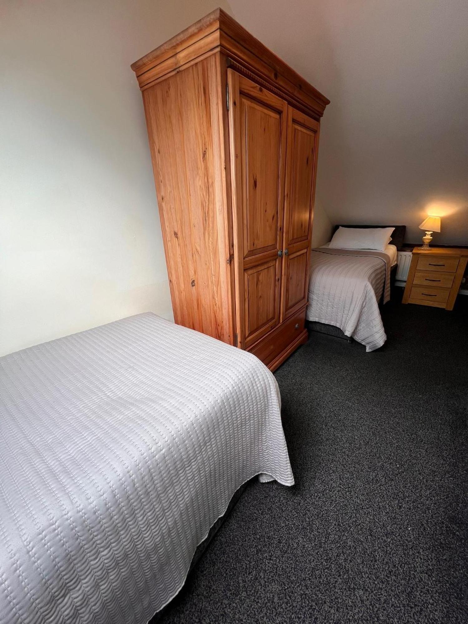 Hunston Mill Self Catering Dog Stay For Free Chichester Eksteriør bilde